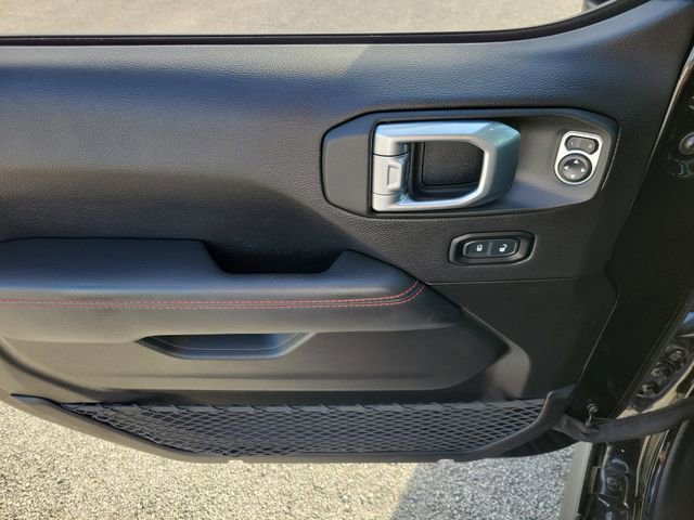 Used 2023 Jeep Wrangler Unlimited Rubicon w/ Cold Weather Group image 19