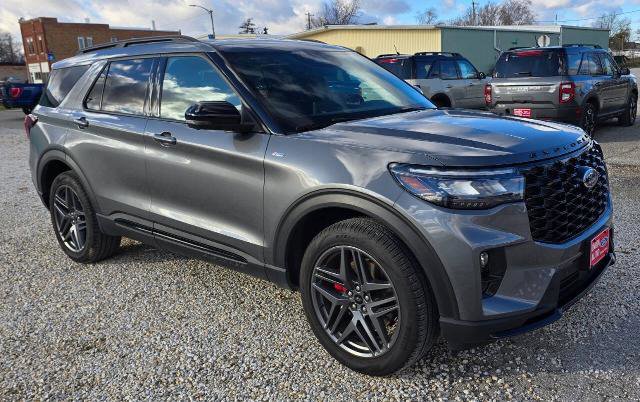 Certified 2025 Ford Explorer ST-Line w/ ST-Line Street Pack