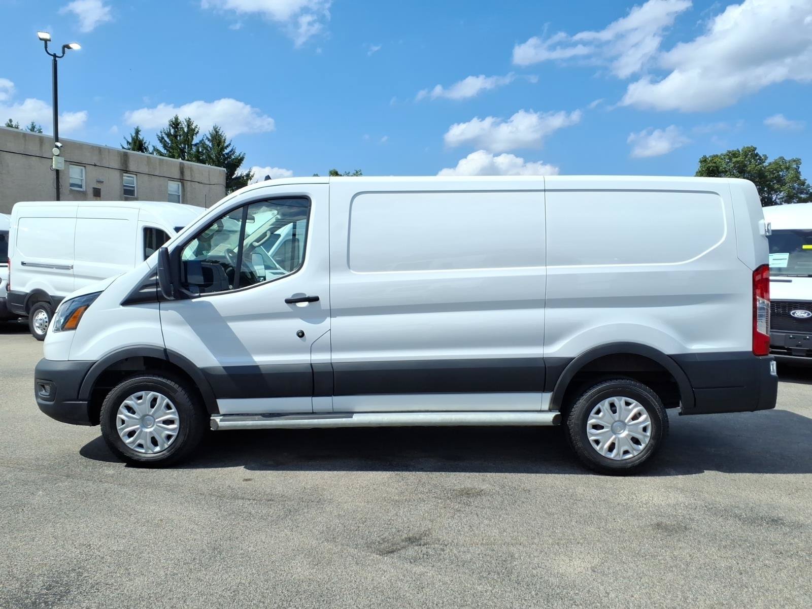 Certified 2025 Ford Transit 250 Low Roof w/ Exterior Upgrade Package RWD image 7