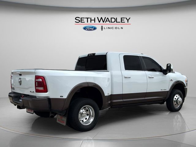 Used 2024 RAM 3500 Limited w/ Towing Technology Group image 5