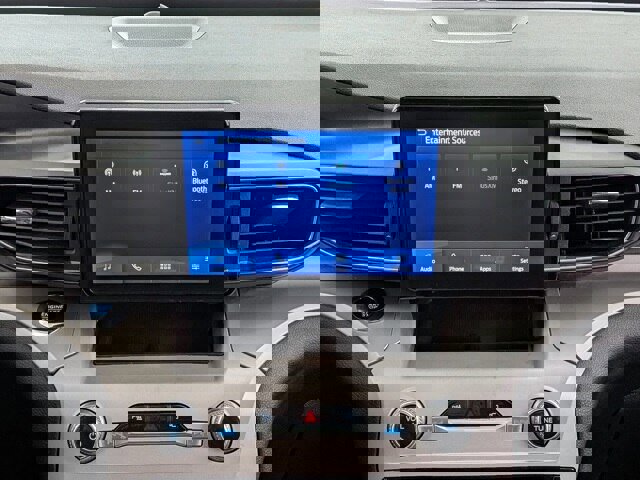 Certified 2023 Ford Explorer XLT w/ Equipment Group 202A image 32