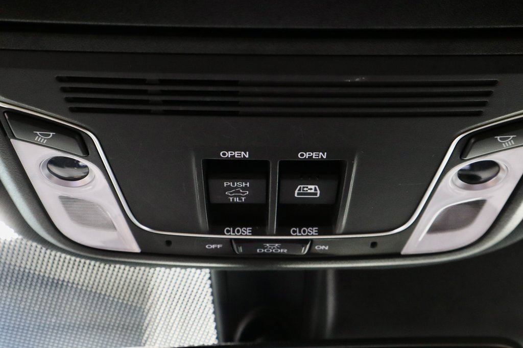 Used 2022 Honda Ridgeline Black Edition image 31