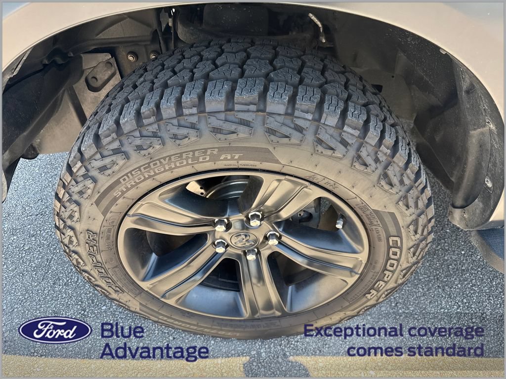 Used 2021 RAM 1500 Classic Warlock w/ Warlock Decor Package AWD/4WD image 12