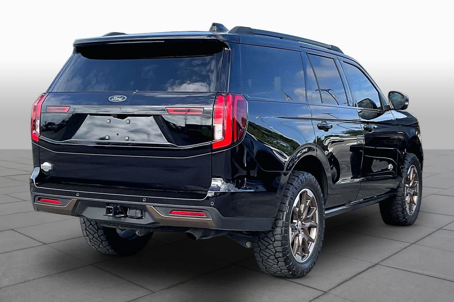 Certified 2026 Ford Expedition King Ranch AWD/4WD image 13
