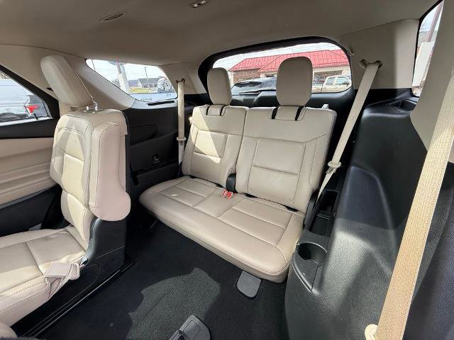 Certified 2022 Ford Explorer XLT w/ Equipment Group 202A image 29