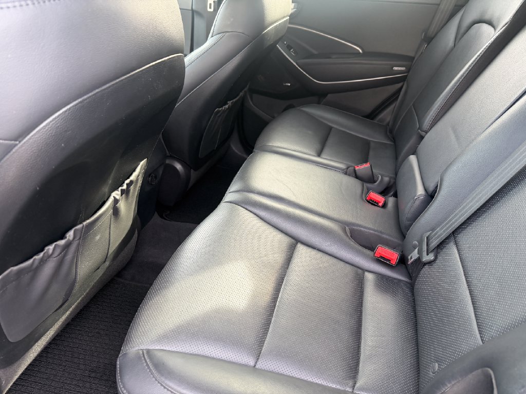 Used 2017 Hyundai Santa Fe Sport FWD image 21