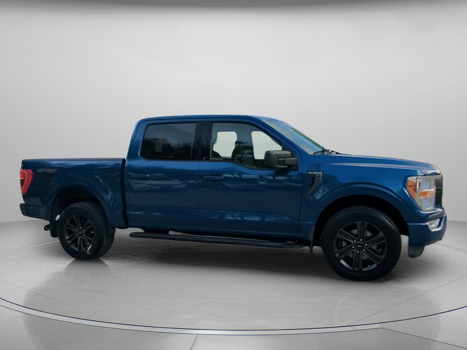 Certified 2022 Ford F150 XLT w/ Equipment Group 301A Mid AWD/4WD image 33