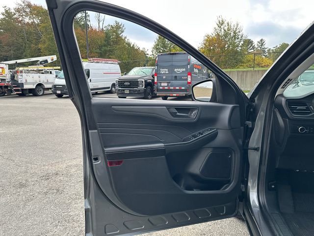 Certified 2025 Ford Escape Active image 23