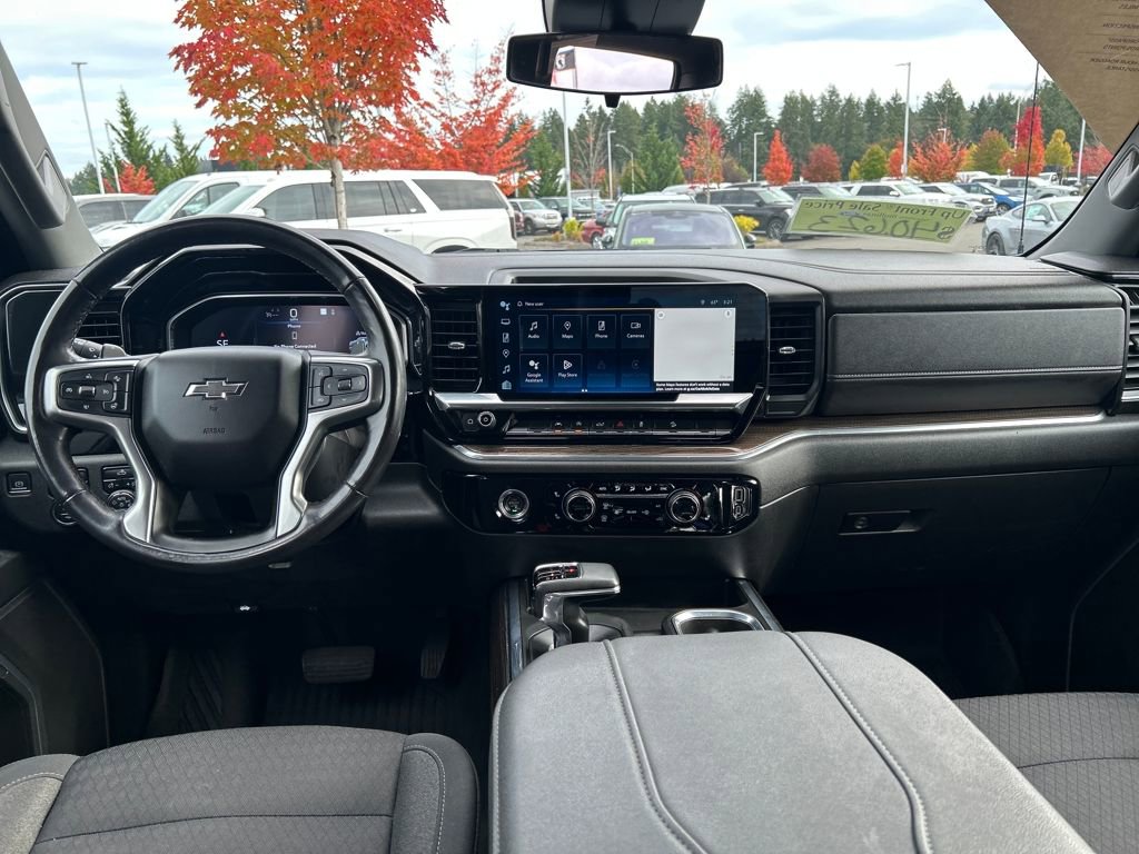 Used 2023 Chevrolet Silverado 1500 RST image 6