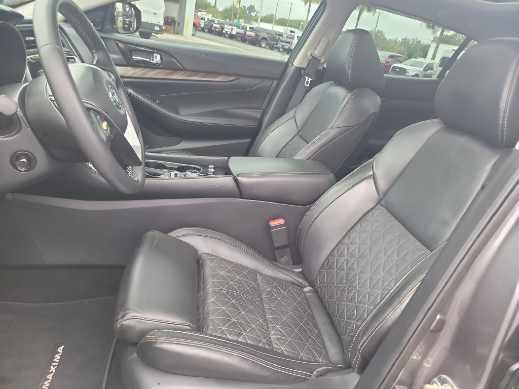 Used 2017 Nissan Maxima Platinum w/ Medallion Package FWD image 16