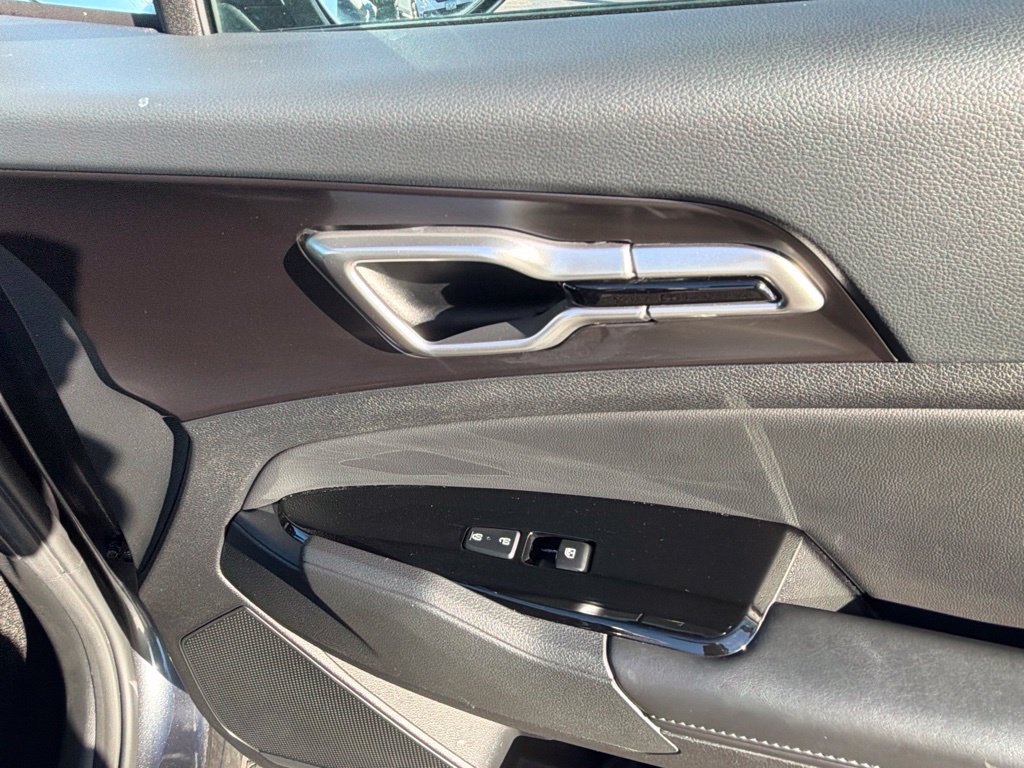 Used 2023 Kia Sportage EX FWD image 40