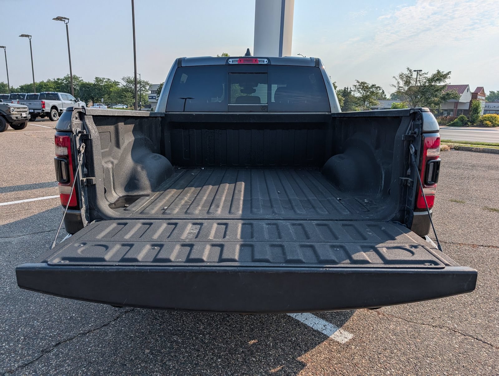 Used 2021 RAM 1500 Big Horn AWD/4WD image 14