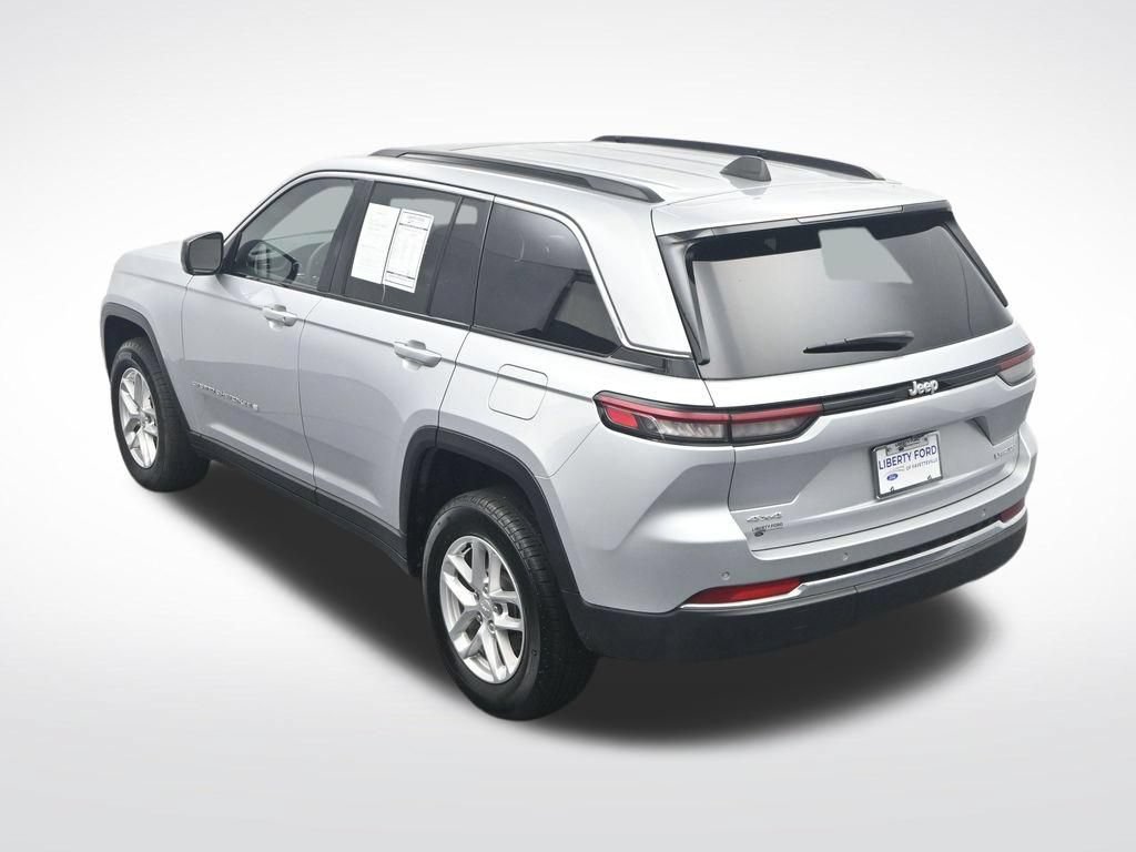 Used 2025 Jeep Grand Cherokee Laredo X AWD/4WD image 36