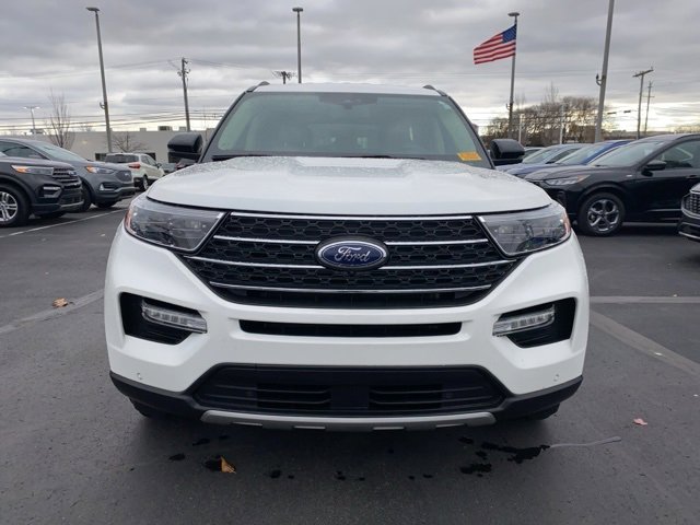 Certified 2023 Ford Explorer XLT w/ Equipment Group 202A image 2