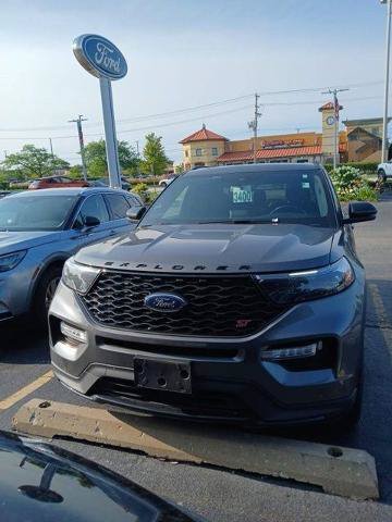 Certified 2022 Ford Explorer ST w/ Equipment Group 401A AWD/4WD image 4