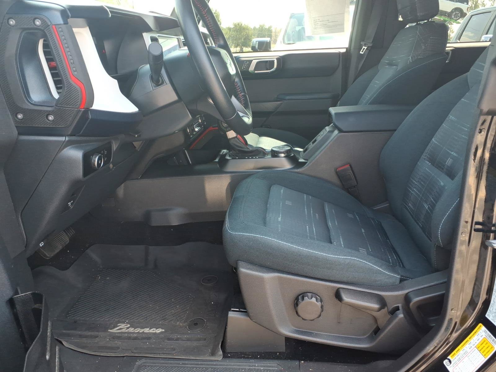 Certified 2024 Ford Bronco Heritage Edition AWD/4WD image 20