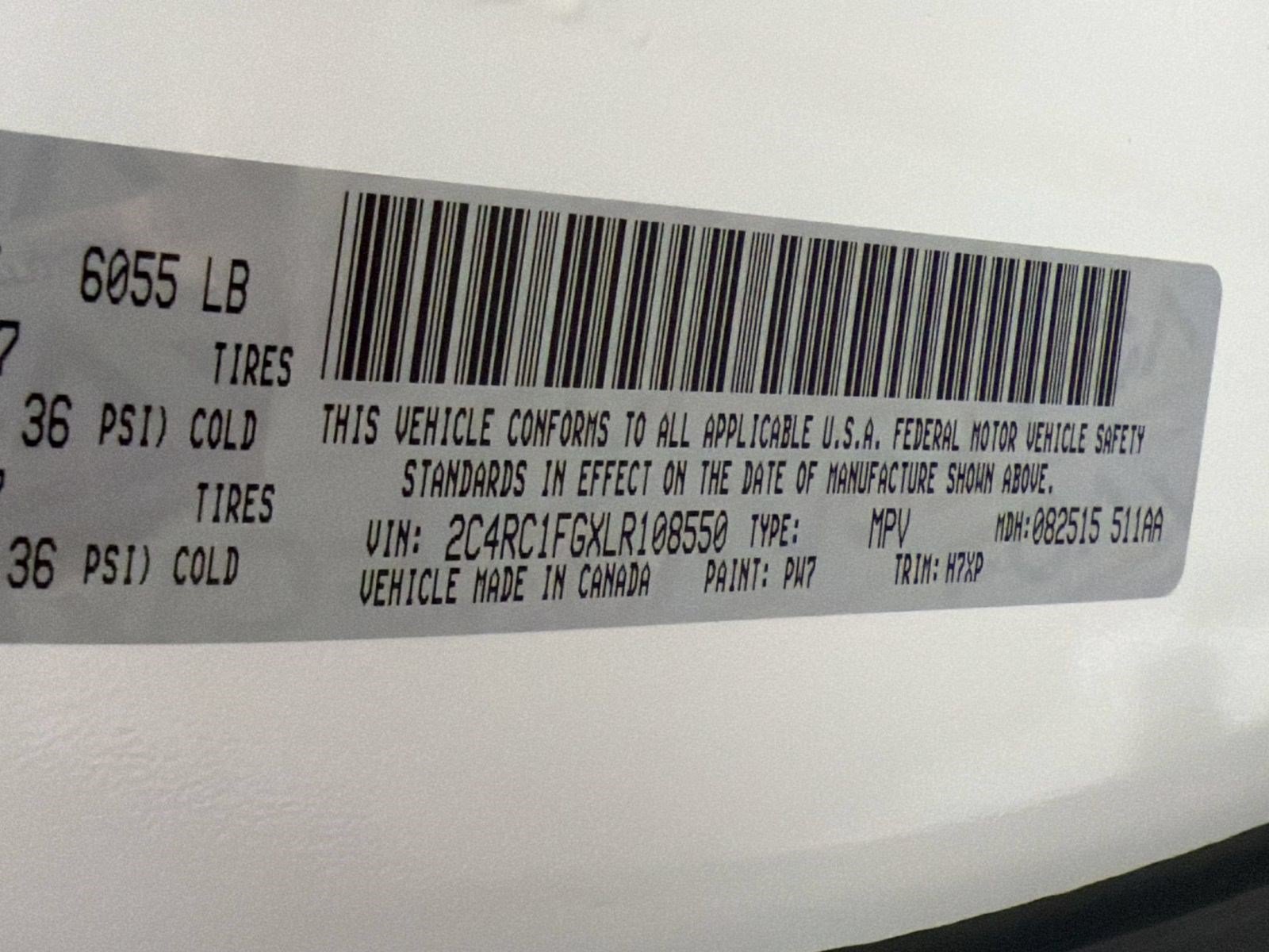 Used 2020 Chrysler Pacifica Touring FWD image 23