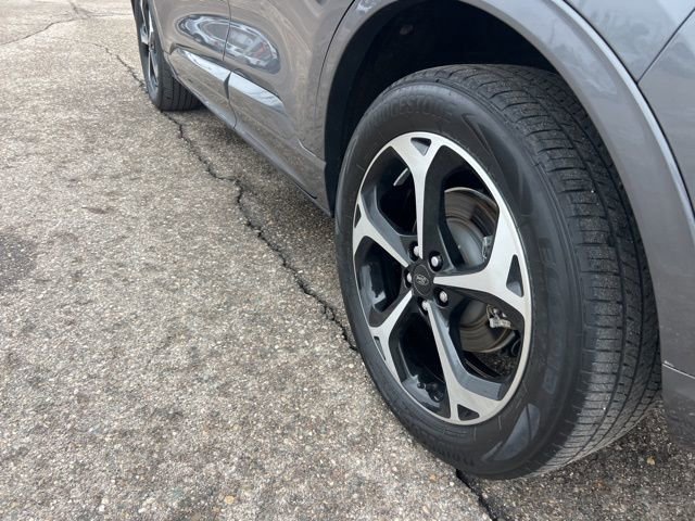 Certified 2024 Ford Escape ST-Line Select w/ Tech Pack #1 image 26