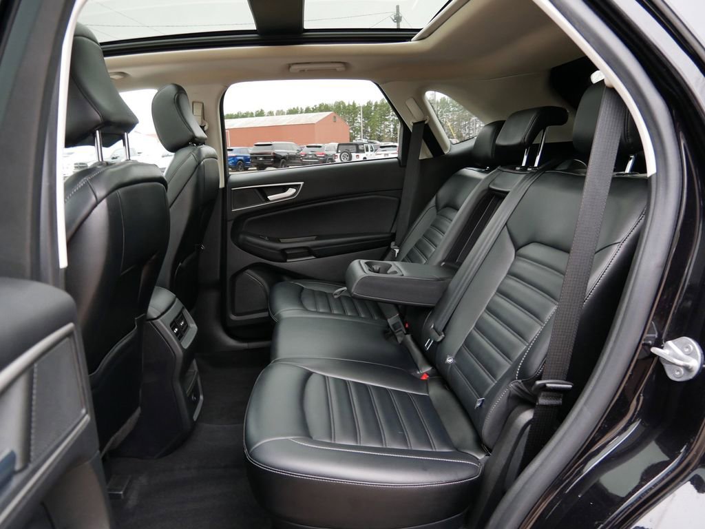 Certified 2023 Ford Edge SEL image 11