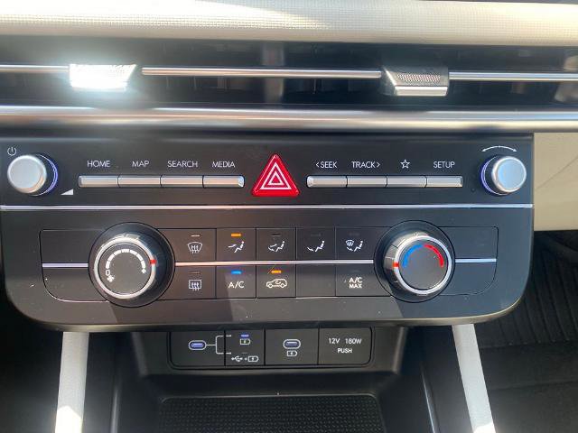 Used 2025 Hyundai Tucson SE image 21