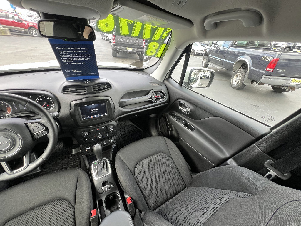 Used 2018 Jeep Renegade Altitude AWD/4WD image 21