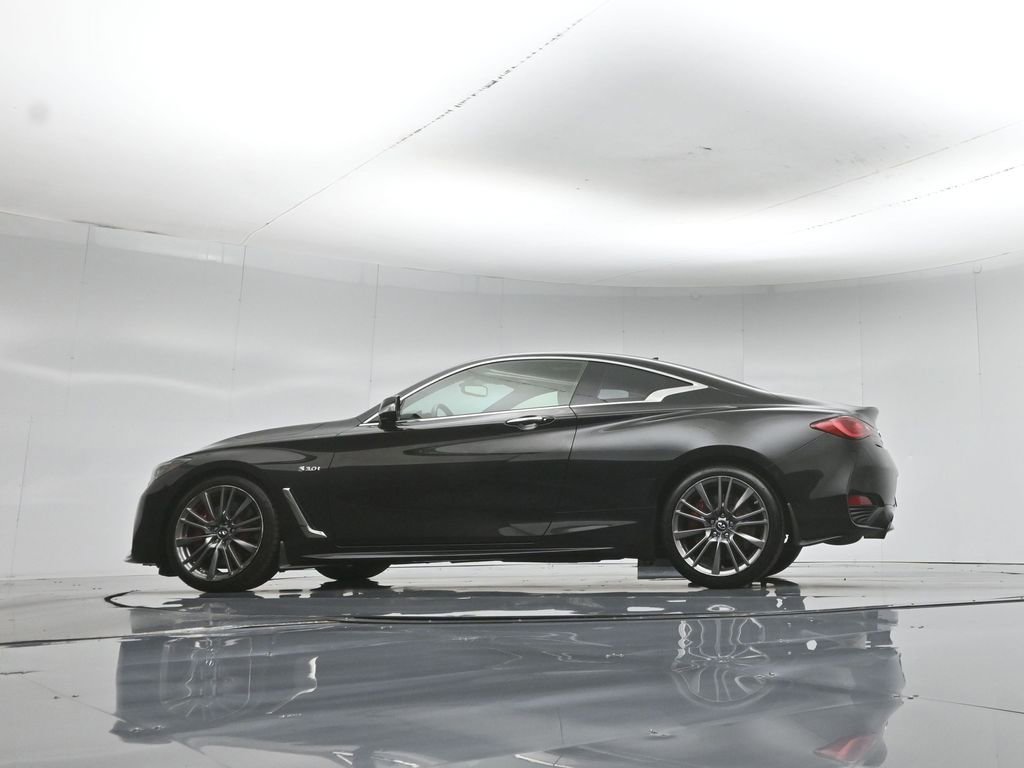 Used 2017 INFINITI Q60 Red Sport 400 RWD image 52