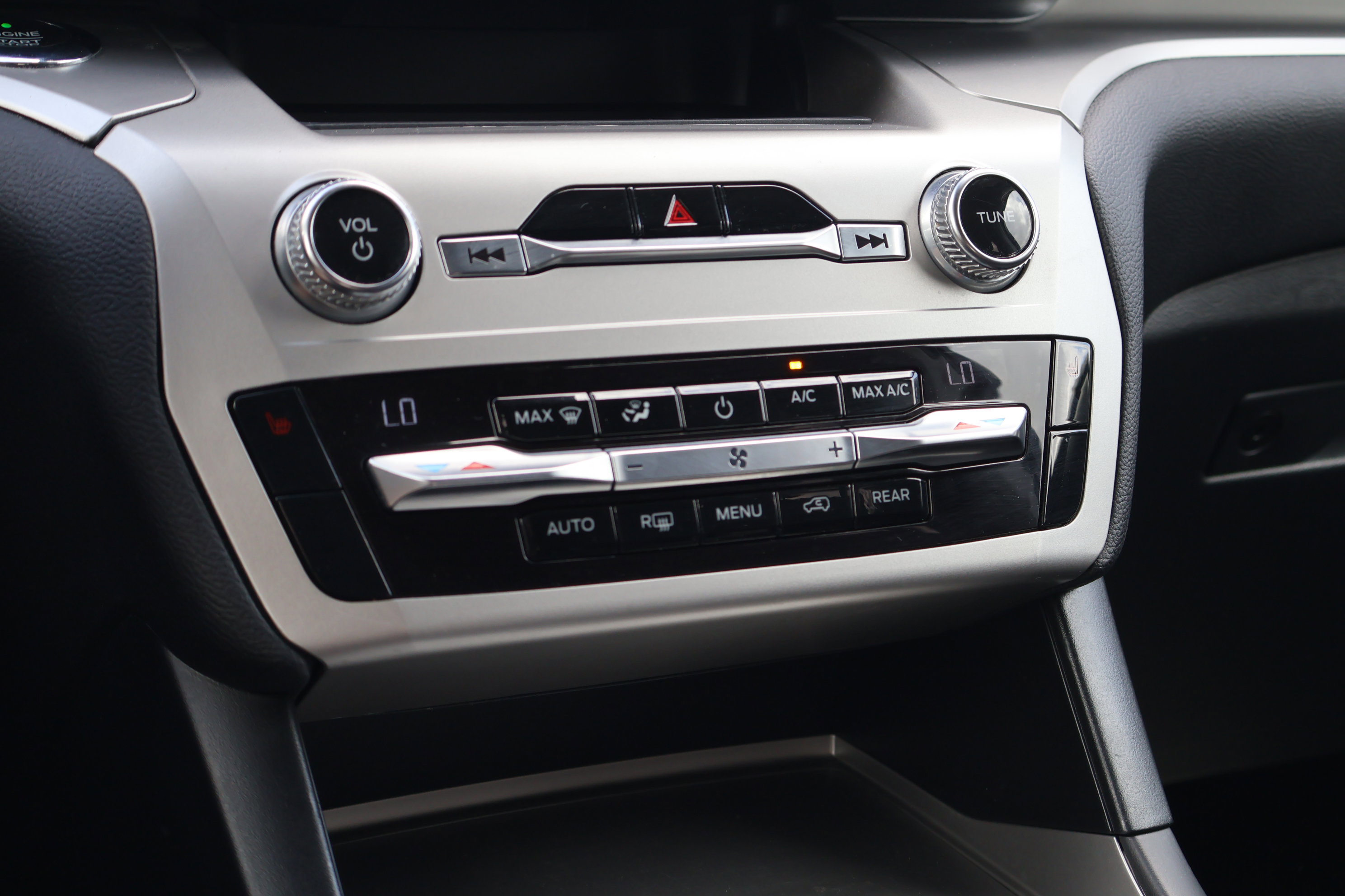 Certified 2021 Ford Explorer XLT image 23