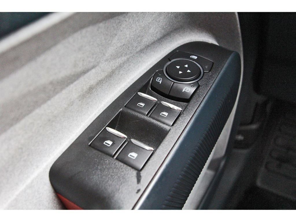 Certified 2022 Ford Maverick XLT FWD image 21