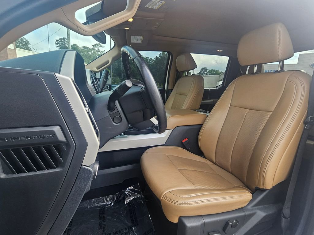 Certified 2022 Ford F250 Lariat w/ Lariat Ultimate Package AWD/4WD video 4
