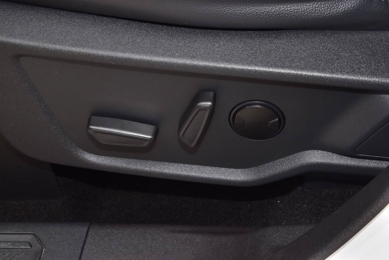 Certified 2024 Ford Bronco Wildtrak AWD/4WD image 40