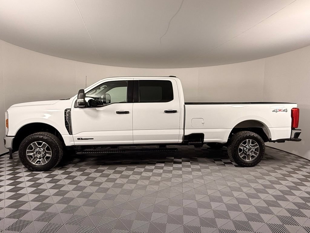 Certified 2025 Ford F350 XLT AWD/4WD image 7