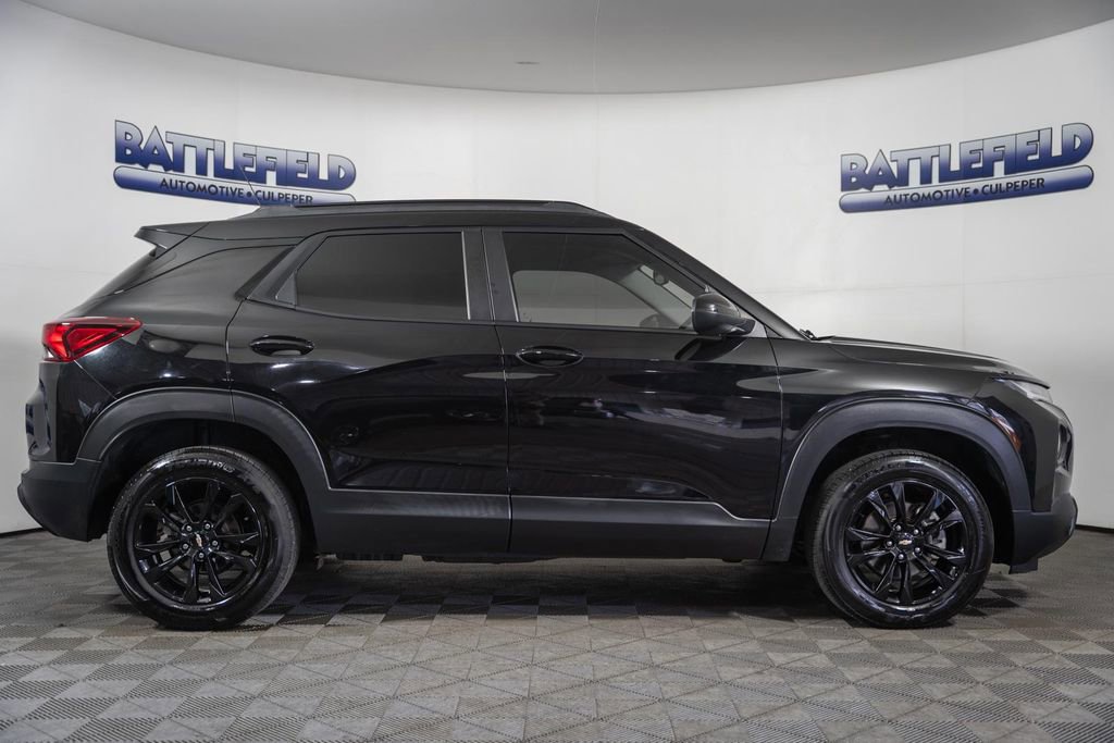 Used 2023 Chevrolet TrailBlazer LT w/ Convenience Package image 5