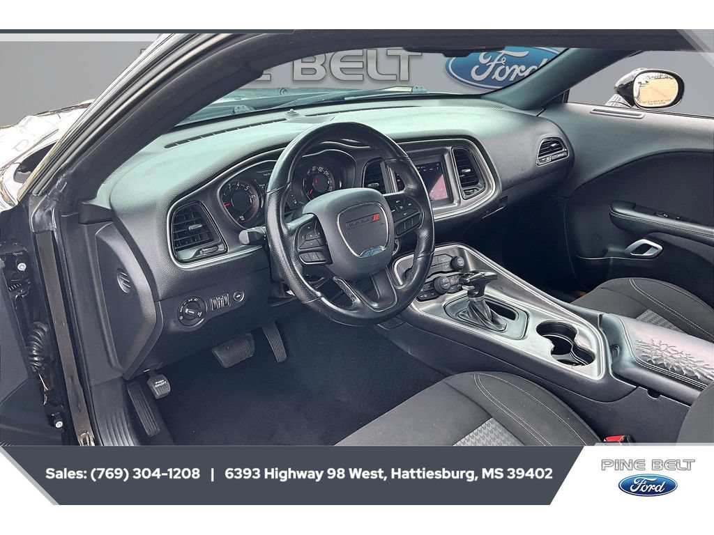 Used 2020 Dodge Challenger SXT w/ Blacktop Package RWD image 12