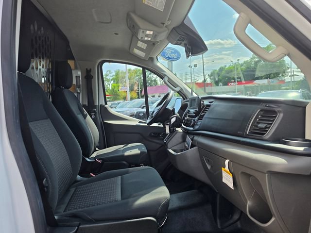 Certified 2025 Ford Transit 250 Low Roof w/ Exterior Upgrade Package RWD image 15