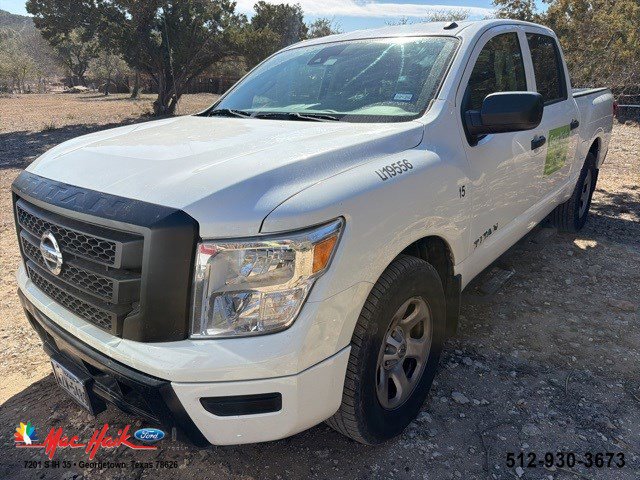 Used 2021 Nissan Titan S w/ S Utility Package image 4