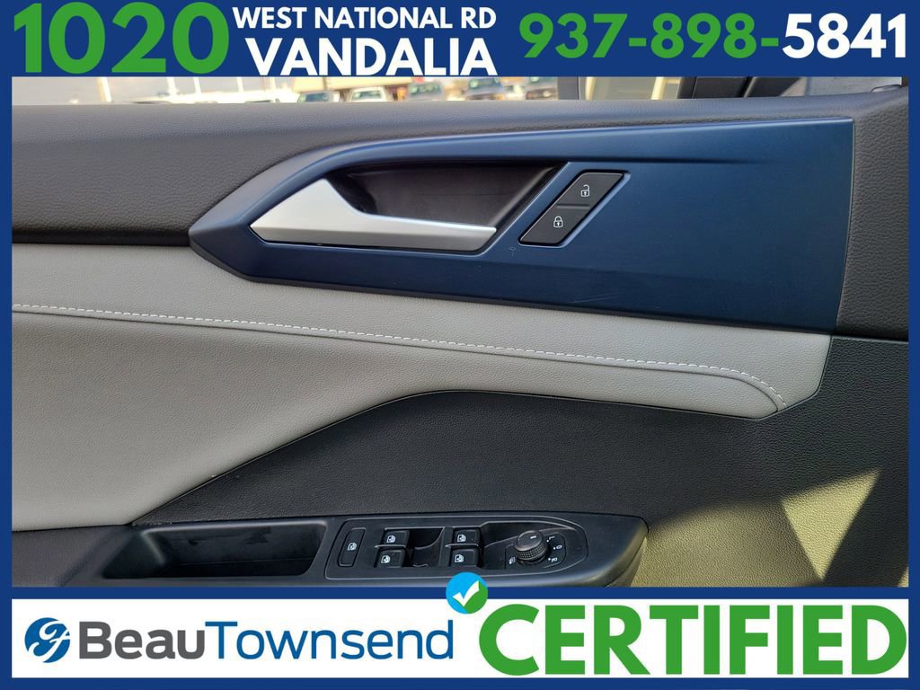 Used 2024 Volkswagen Taos SE image 18