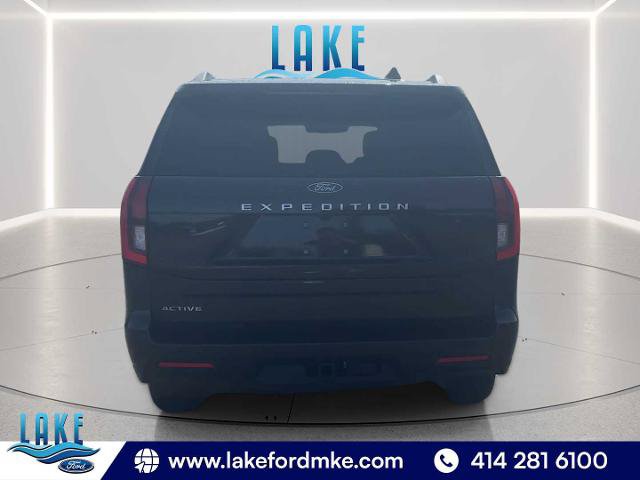 Certified 2025 Ford Expedition Active AWD/4WD image 8