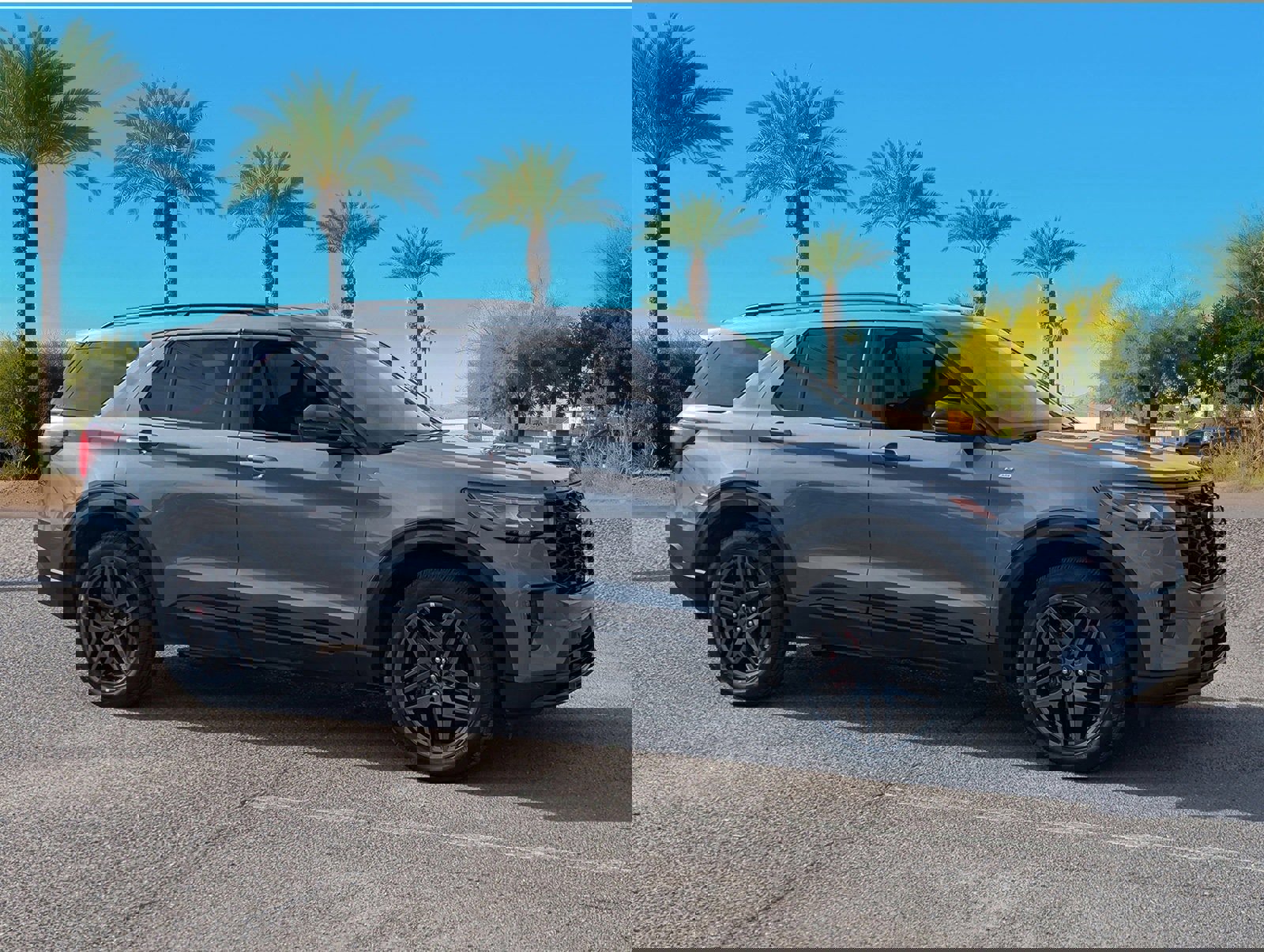 Certified 2025 Ford Explorer ST-Line w/ ST-Line Street Pack image 5