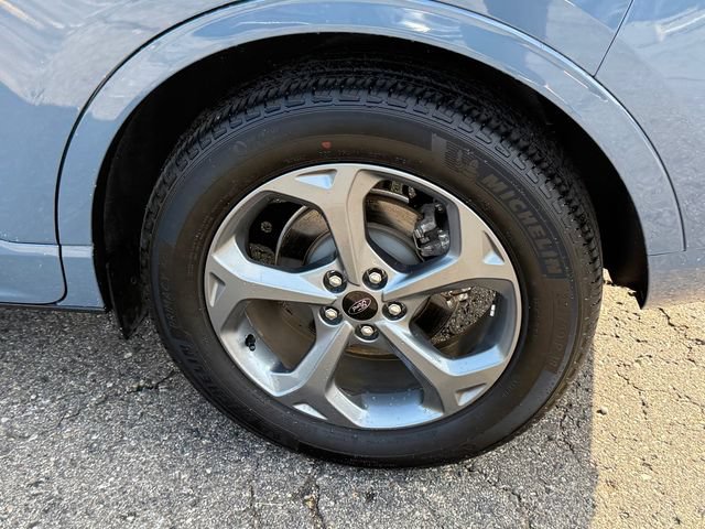 Certified 2024 Ford Escape ST-Line w/ Tech Pack #1 AWD/4WD image 6