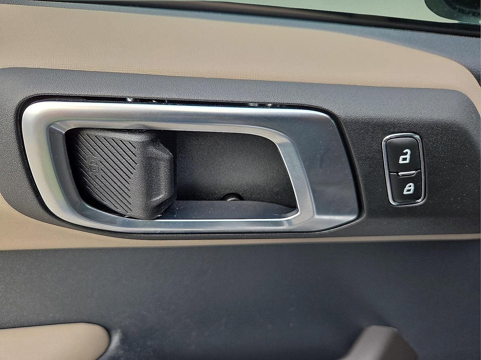 Certified 2023 Ford Bronco Wildtrak image 13