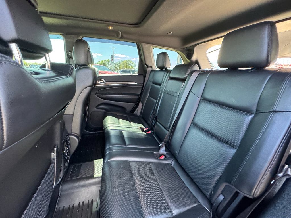 Used 2019 Jeep Grand Cherokee Limited w/ Luxury Group II AWD/4WD image 20