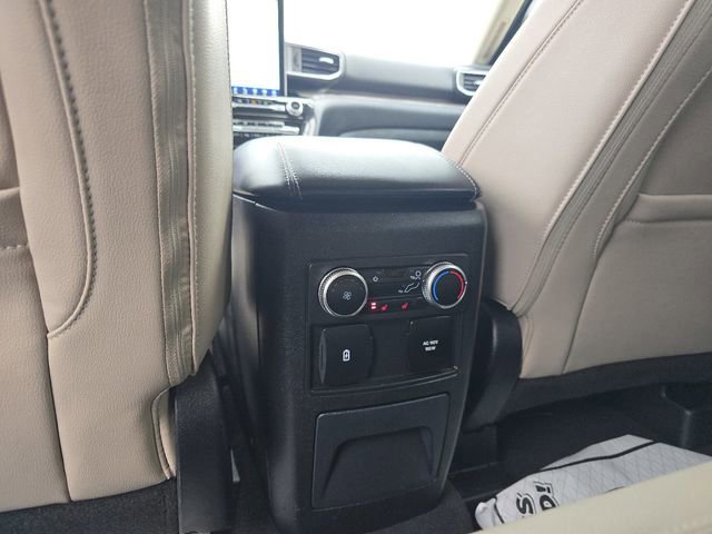 Certified 2023 Ford Explorer Limited w/ Limited Technology Package image 31