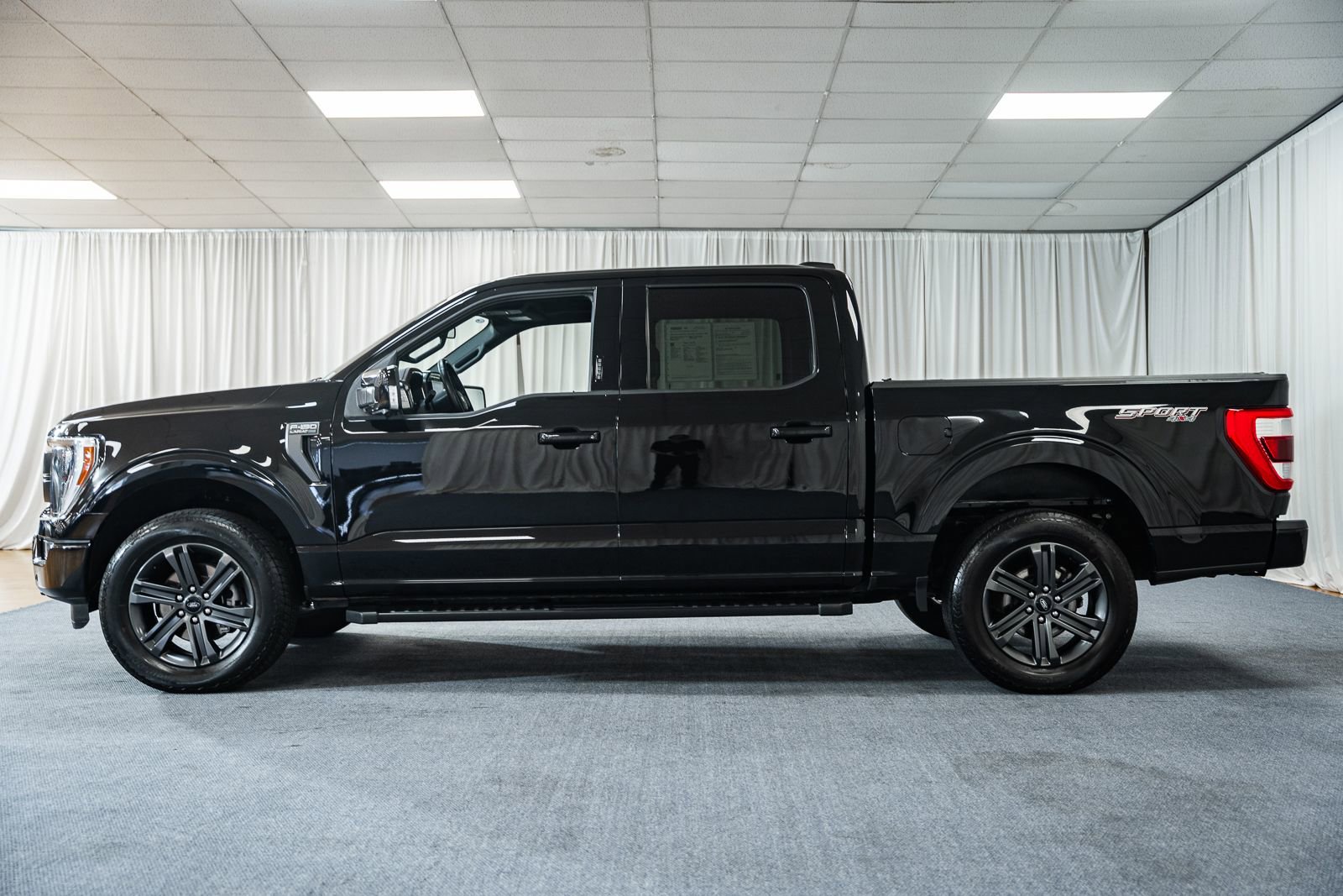 Certified 2023 Ford F150 Lariat w/ Equipment Group 502A High image 5