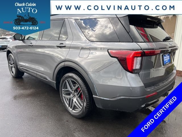 Certified 2025 Ford Explorer ST-Line w/ ST-Line Street Pack AWD/4WD image 8