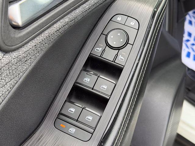 Used 2023 Nissan Rogue SV AWD/4WD image 13