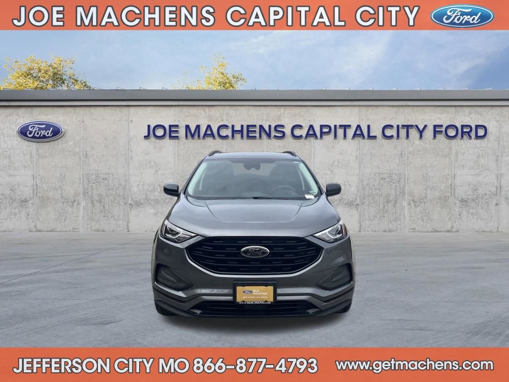 Certified 2023 Ford Edge SE w/ Black Appearance Package image 8