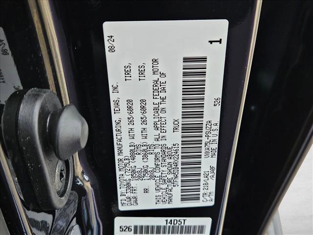 Used 2024 Toyota Tundra Platinum image 27