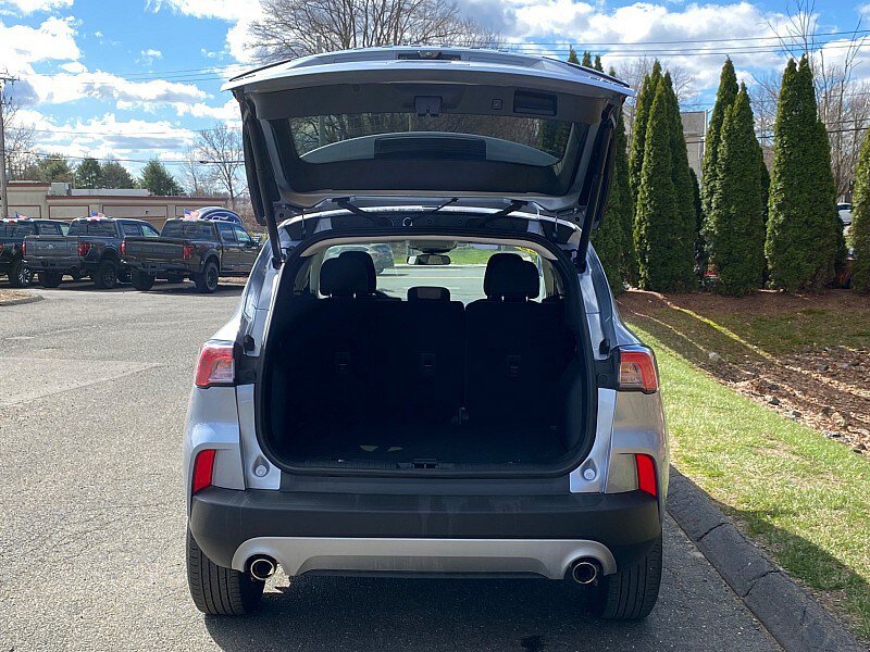 Certified 2022 Ford Escape SE w/ Convenience Package AWD/4WD image 9