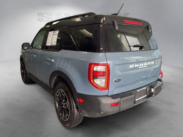 Certified 2025 Ford Bronco Sport Outer Banks w/ Outer Banks Tech Package+ AWD/4WD image 8
