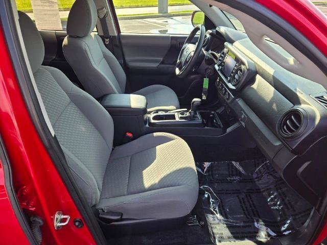 Used 2020 Toyota Tacoma SR AWD/4WD image 6